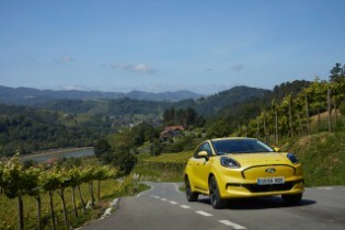 Ford presenta Go Electric, su gama de vehículos 100% eléc...